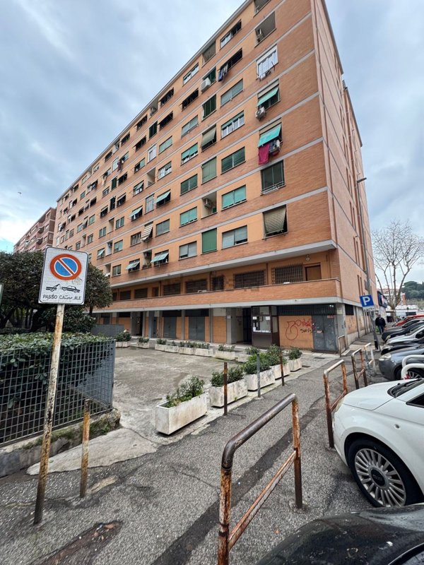 appartamento in vendita a Roma in zona Portuense