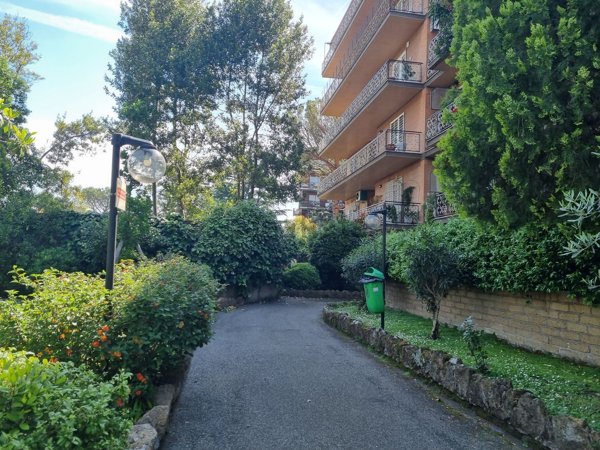 appartamento in vendita a Roma in zona Portuense