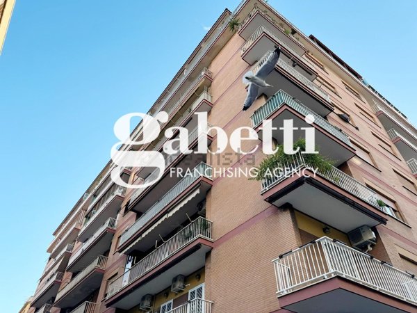 appartamento in vendita a Roma in zona Collatino