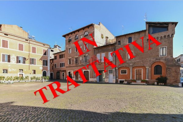 appartamento in vendita a Roma in zona Trastevere