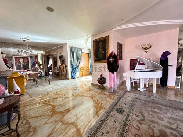 appartamento in vendita a Roma in zona Tor di Quinto