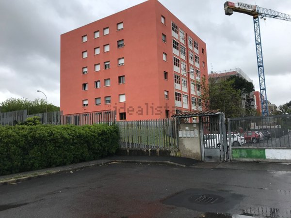 appartamento in vendita a Roma in zona Corviale