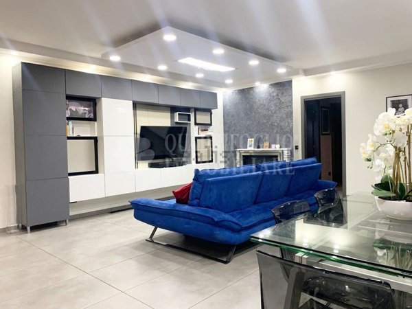 appartamento in vendita a Roma in zona Axa