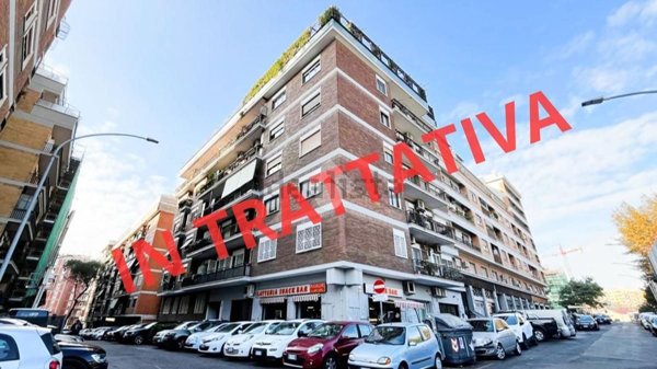 appartamento in vendita a Roma in zona Tuscolano