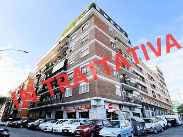 appartamento in vendita a Roma in zona Tuscolano