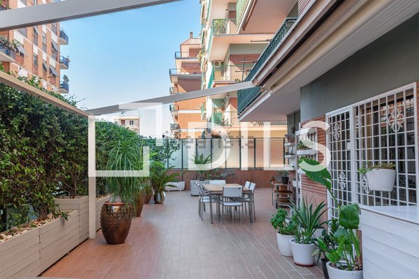 appartamento in vendita a Roma
