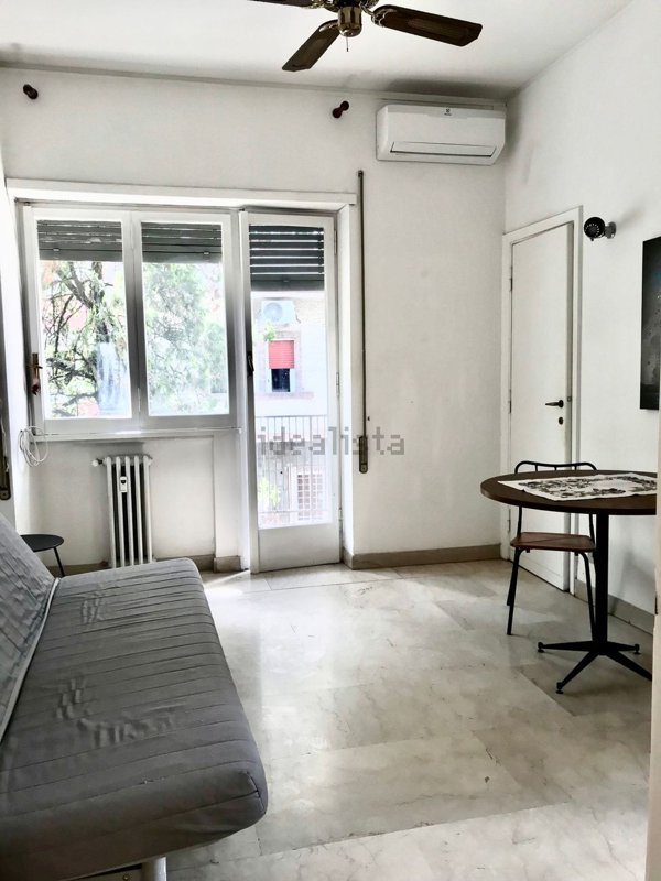 appartamento in vendita a Roma in zona Nomentano