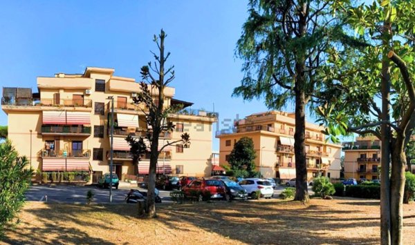 appartamento in vendita a Roma in zona Finocchio