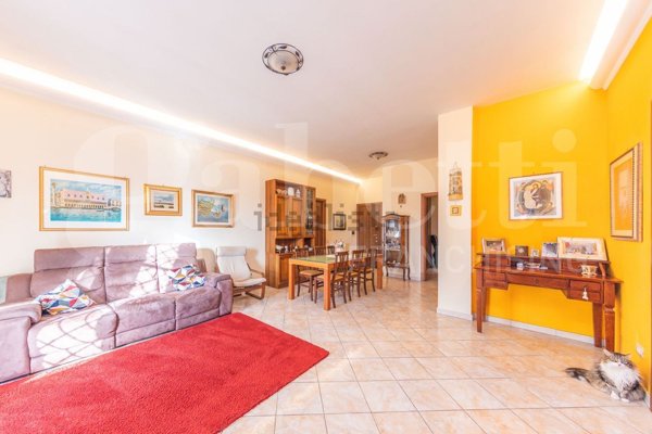 appartamento in vendita a Roma in zona Palmarola