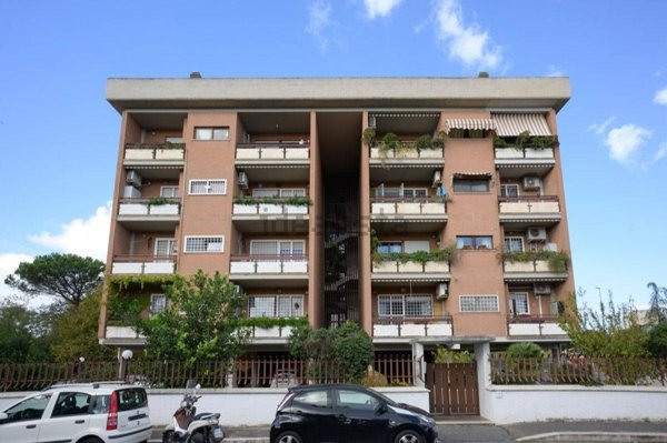 appartamento in vendita a Roma in zona Torrevecchia