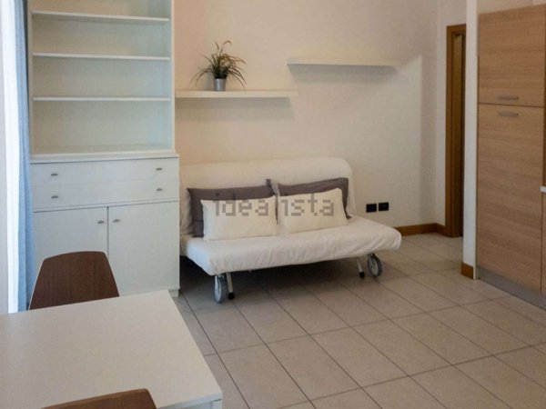 appartamento in vendita a Roma in zona Castel di Leva