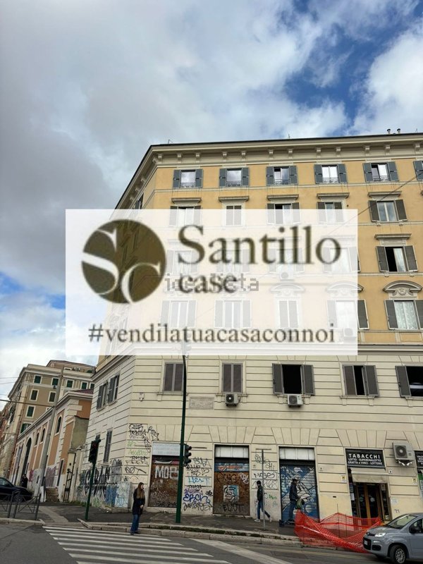 appartamento in vendita a Roma in zona Castro Pretorio