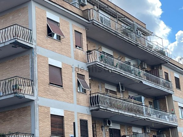 appartamento in vendita a Roma in zona Torrevecchia
