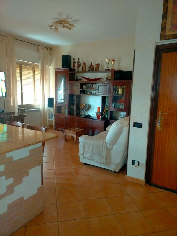 appartamento in vendita a Roma in zona Prenestino-Centocelle