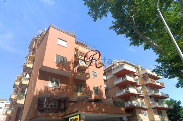 appartamento in vendita a Roma in zona Portuense