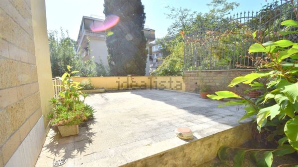 appartamento in vendita a Roma in zona Portuense