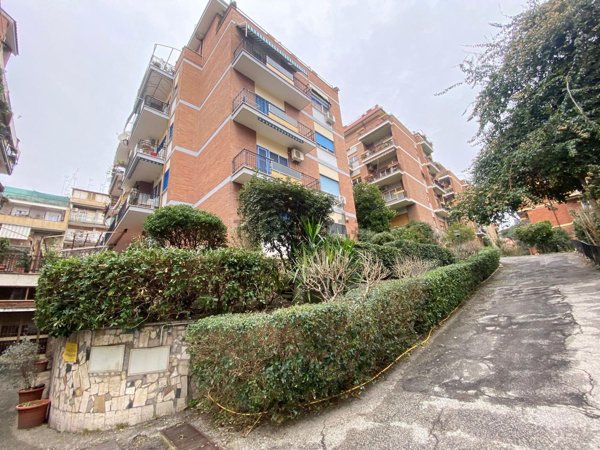 appartamento in vendita a Roma in zona Primavalle