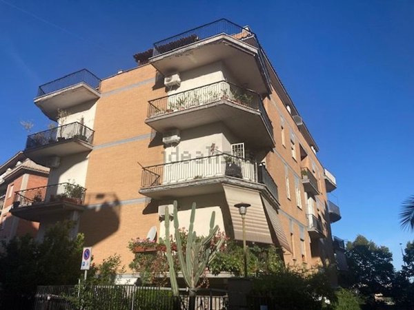 appartamento in vendita a Roma in zona Torre Maura