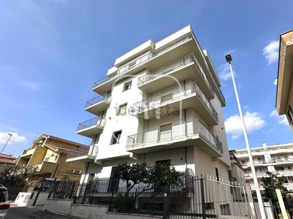 appartamento in vendita a Roma in zona Finocchio
