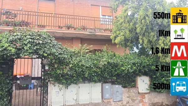 appartamento in vendita a Roma in zona Tor Bella Monaca