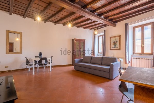 appartamento in vendita a Roma in zona Trastevere