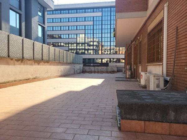 appartamento in vendita a Roma in zona Ardeatino