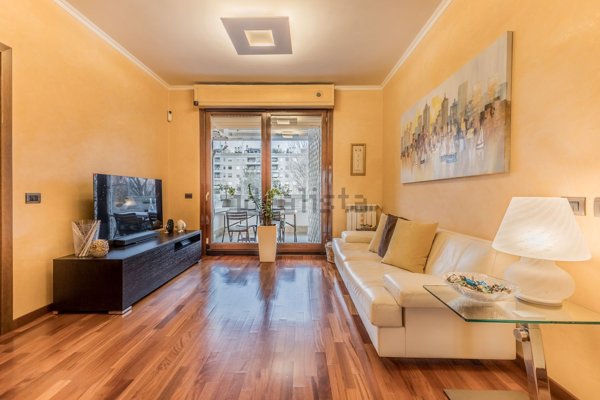appartamento in vendita a Roma in zona Torrino