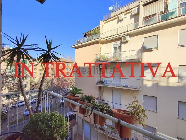 appartamento in vendita a Roma in zona Appio Claudio