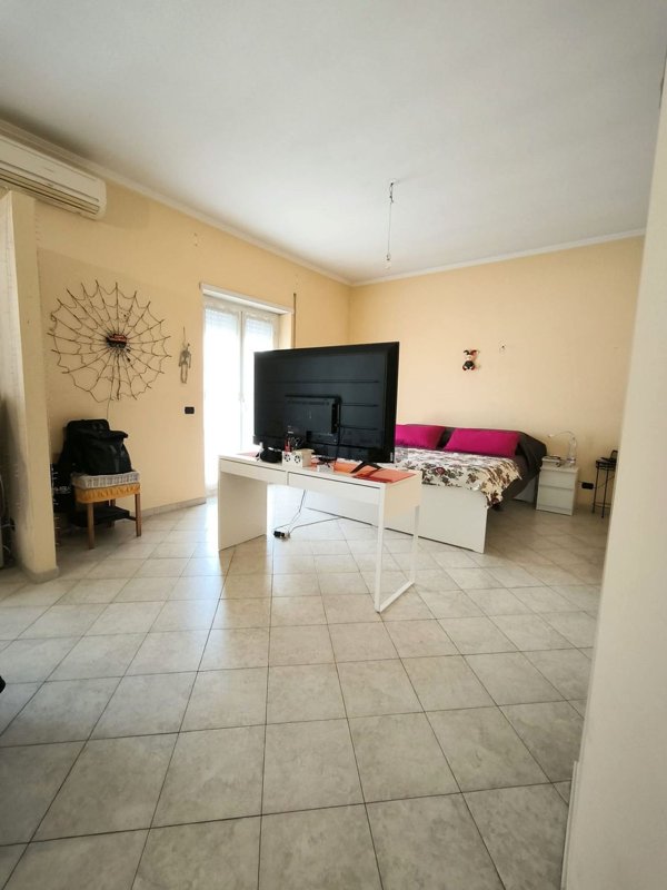 appartamento in vendita a Roma in zona Tor Bella Monaca