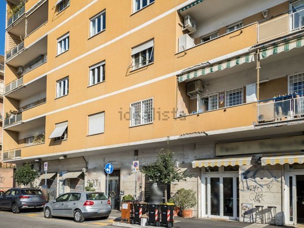 appartamento in vendita a Roma in zona Gianicolense
