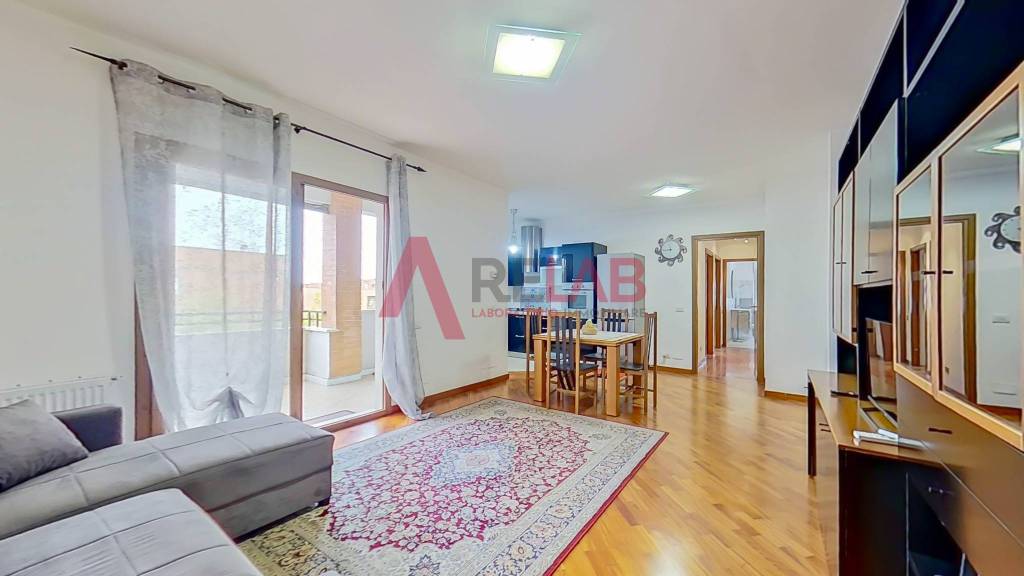 appartamento in vendita a Roma in zona Casal Palocco