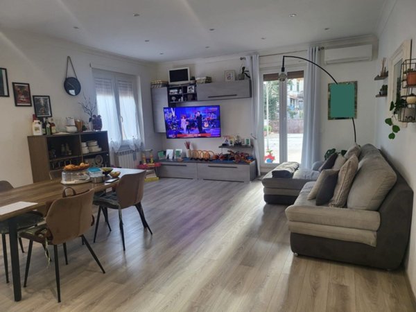 appartamento in vendita a Roma in zona Sette Bagni