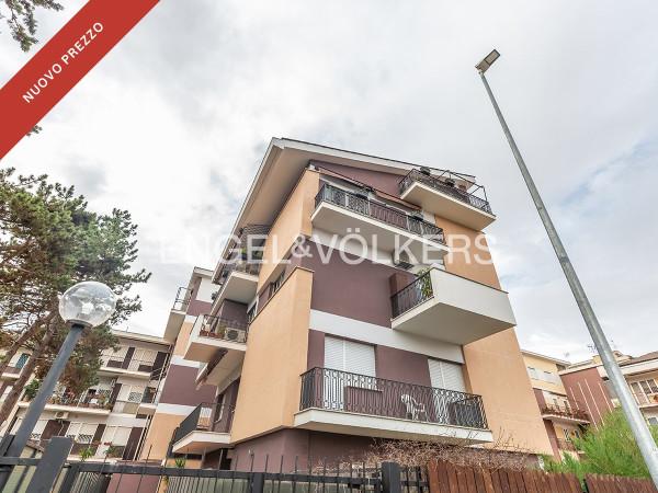 appartamento in vendita a Roma in zona Casal Morena
