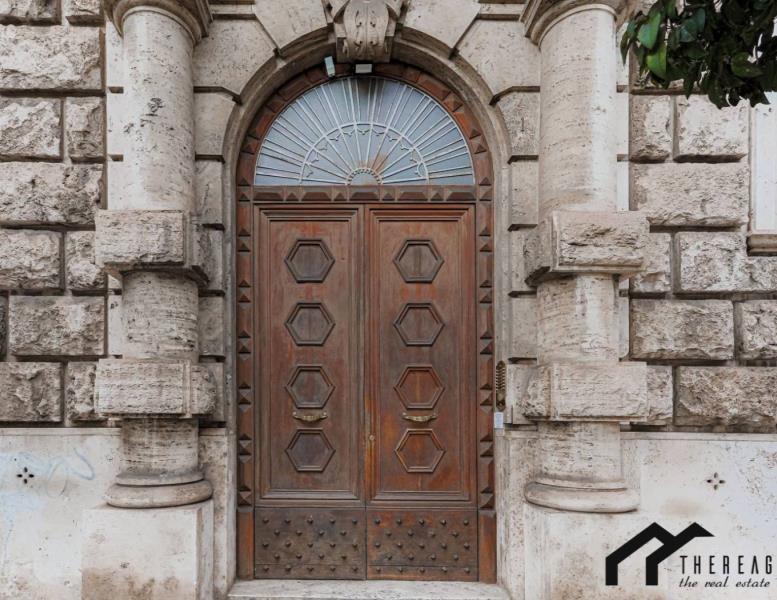 appartamento in vendita a Roma in zona Nomentano
