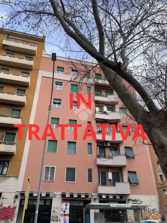 appartamento in vendita a Roma in zona Prenestino-Labicano