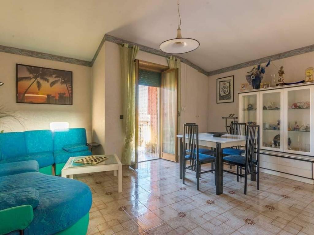 appartamento in vendita a Roma in zona Giardini di Corcolle