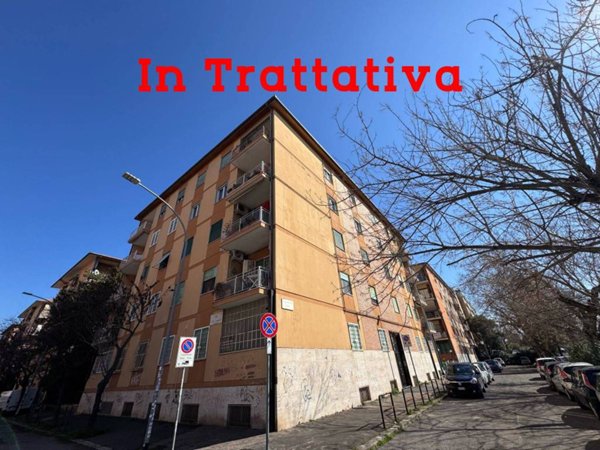 appartamento in vendita a Roma in zona Ostiense