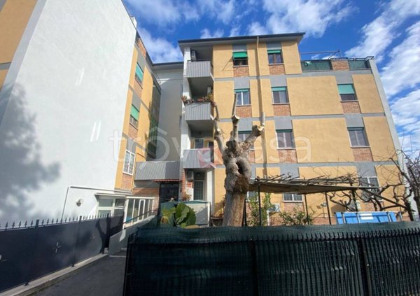 appartamento in vendita a Roma in zona Finocchio