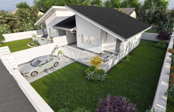 casa indipendente in vendita a Roma in zona Casal Palocco
