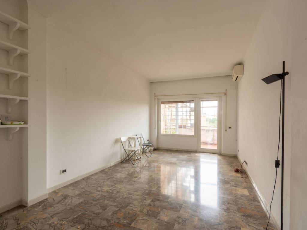 appartamento in vendita a Roma in zona Gianicolense
