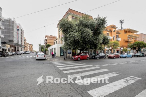 appartamento in vendita a Roma in zona Prenestino-Centocelle