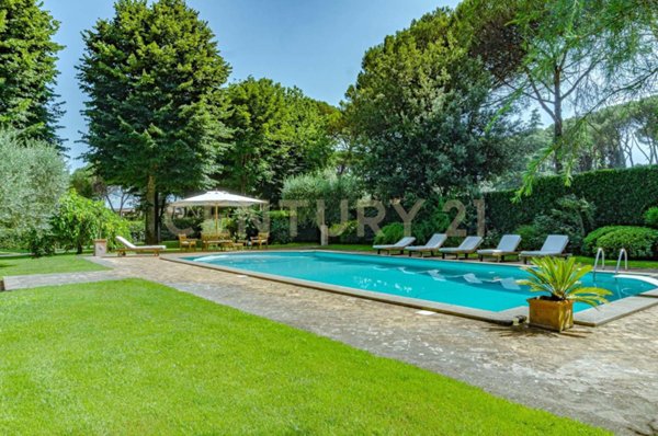 casa indipendente in vendita a Roma in zona Olgiata