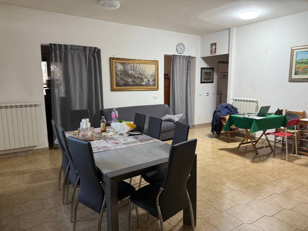 casa indipendente in vendita a Roma in zona Castelverde