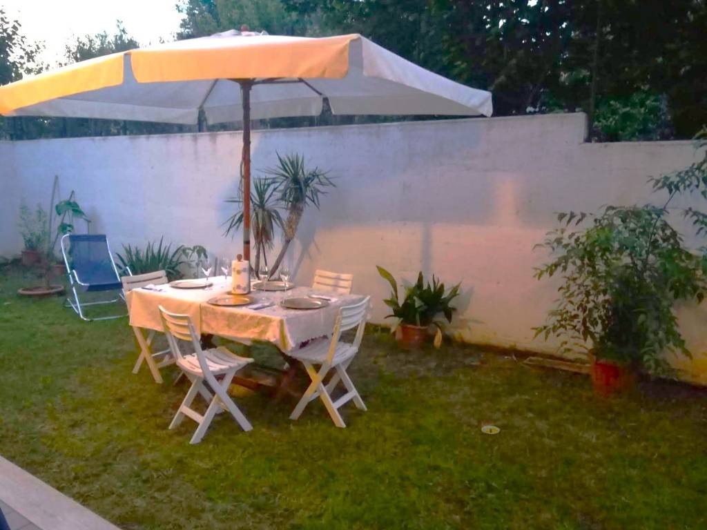 appartamento in vendita a Roma in zona Finocchio