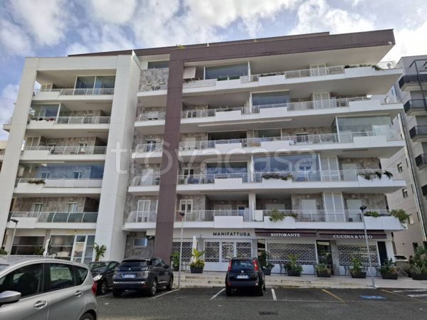 appartamento in vendita a Roma in zona Mezzocammino