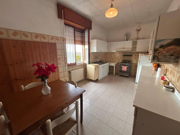 appartamento in vendita a Roma in zona Finocchio