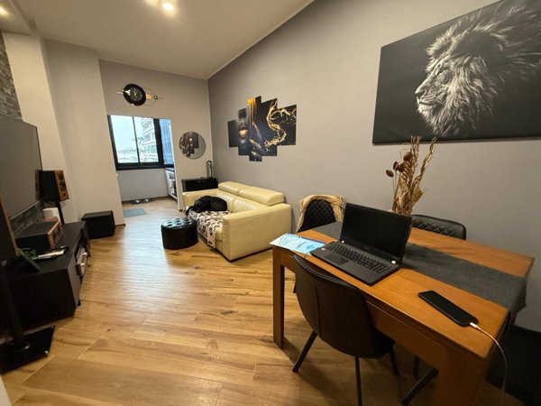 appartamento in vendita a Roma in zona Gianicolense