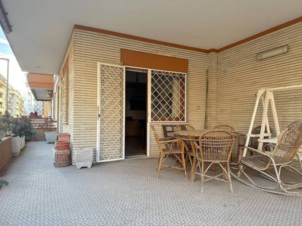 appartamento in vendita a Roma in zona Ostia