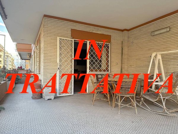 appartamento in vendita a Roma in zona Ostia