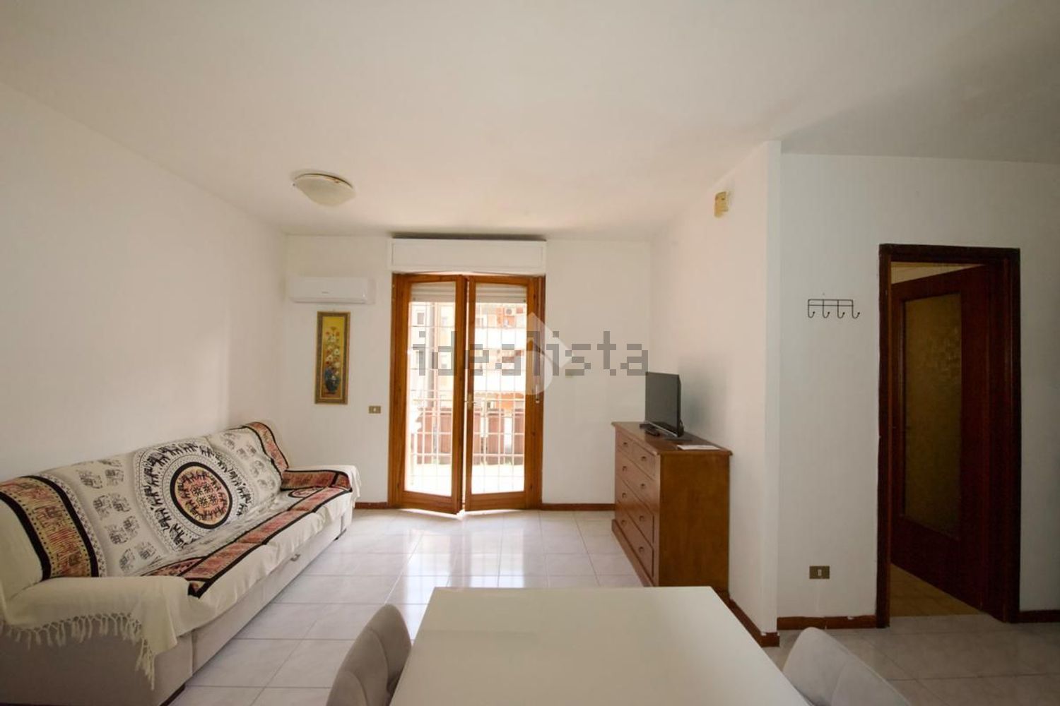 appartamento in vendita a Roma in zona Ostia